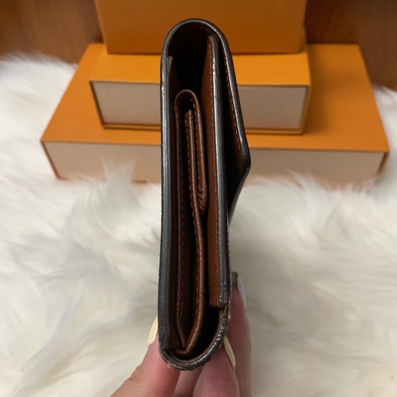 LV Timeless Monogram Medium Wallet 💖🌷 - Picture 5 of 16